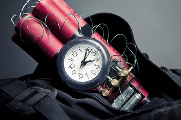 Тысячи сообщений о минировании парализуют работу силовиков на Украине