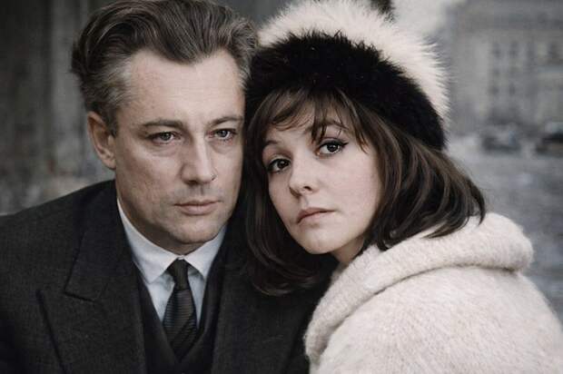 «Драгоценный желудочек» и «шёлковые лёгкие»: За что 39-летний Нагибин боготворил 22-летнюю Ахмадулину, но выставил за дверь и не принял приёмную дочь