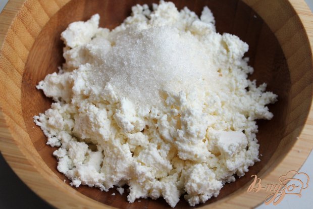 Слойки с творогом и клубникой Слойки с творогом и клубникой