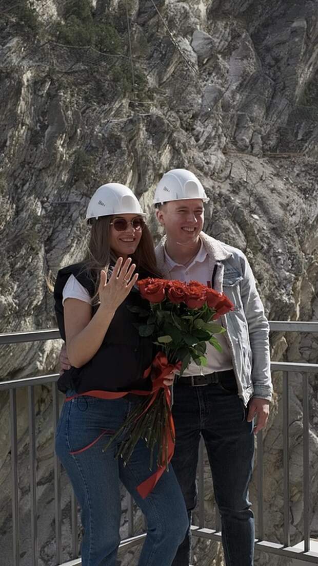 Турист из Архангельска сделал предложение своей девушке на навесном мосту пещерного комплекса «Салатау»