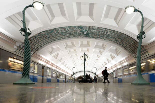 Самые впечатляющие станции метро в Европе metrostations 20 Самые впечатляющие станции метро в Европе