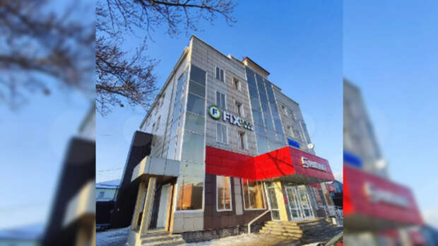 В Барнауле этаж бизнес-центра на красной линии выставили на продажу за 35 млн рублей