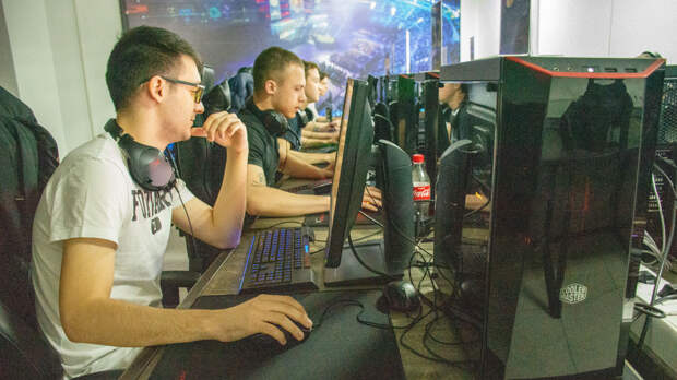 Российские киберспортсмены отказались проходить отбор на чемпионат мира без флага