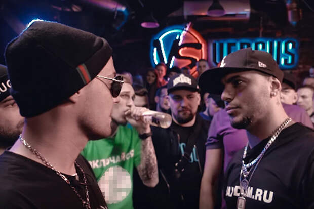 Гуф и птаха батл полностью. Гуф рэп батл. Гуф версус батл. Птаха рэпер. Шок и птаха.