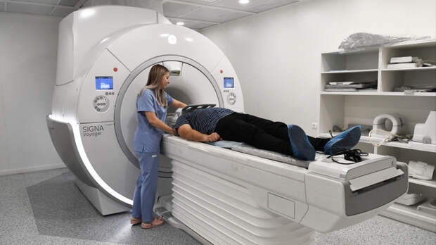 «Могут быть проблемы»: рентгенолог о последствиях долгого пребывания в аппарате МРТ