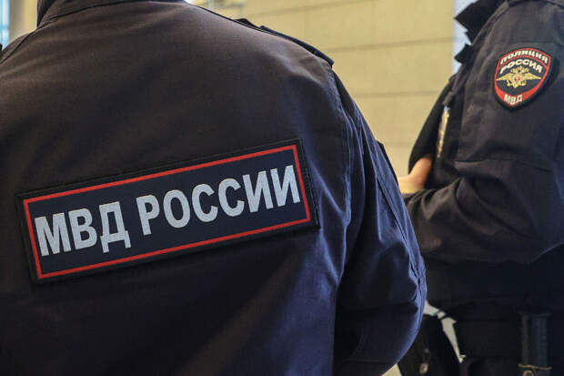 В "Москве-Сити" правоохранители изъяли технику из офиса криптобиржи Beribit