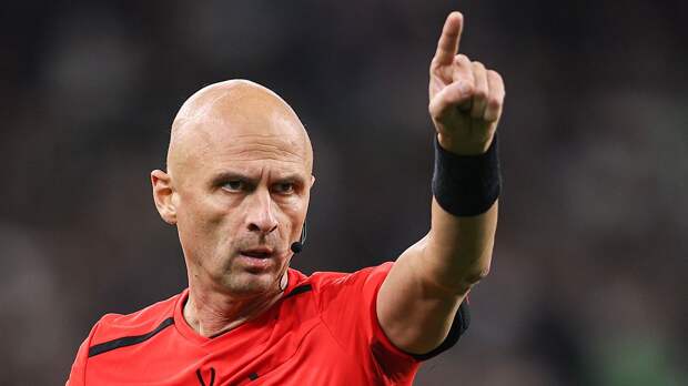 Быстров после игры «Зенит» — «Спартак» раскритиковал арбитров: «Судейство в матче — единица! Ужасно отработали»