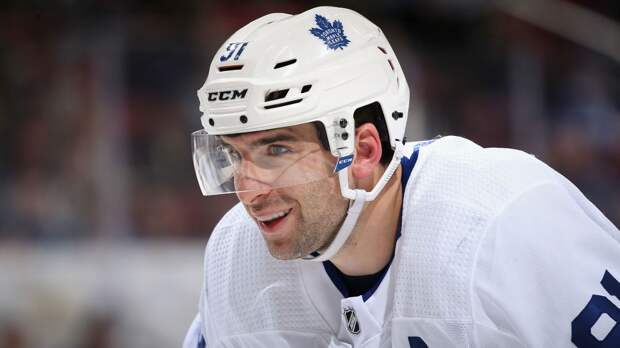 «Торонто» нанес поражение «Рейнджерс», чуть не упустив победу с 3:0