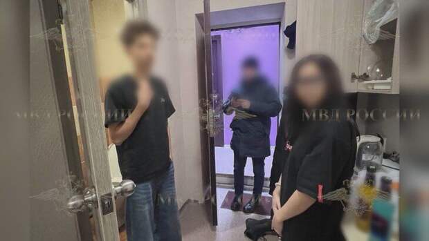 Считавшийся похищенным в Красноярске подросток отдал 3 млн руб. мошенникам