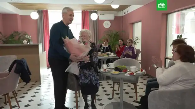 В столице открыли 13 новых центров «Московское долголетие»