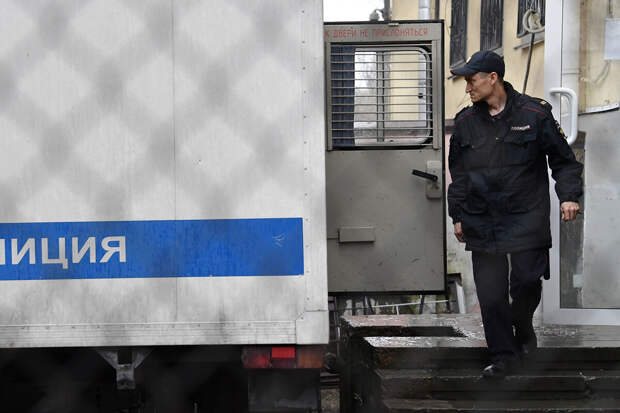 Экс-генерал Росгвардии Рябых получил 12 лет за крупную взятку с оружейников