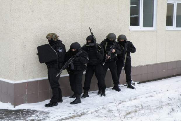 В Ингушетии трое полицейских погибли и восемь получили ранения в перестрелке с террористами