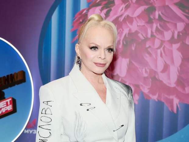 Пока Полина Лурье ждет ключи, Лариса Долина устроила лакшери-отпуск в ОАЭ