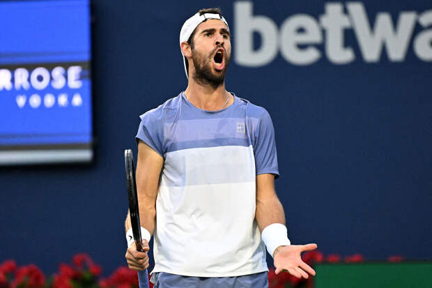 Теннисистка Петрова назвала профессиональным подход Дардери к матчу с Хачановым