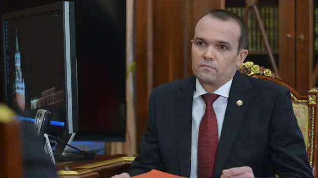 Путин отправил в отставку главу Чувашии