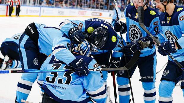 «Сибирь» обыграла «Барыс» в серии буллитов в матче КХЛ