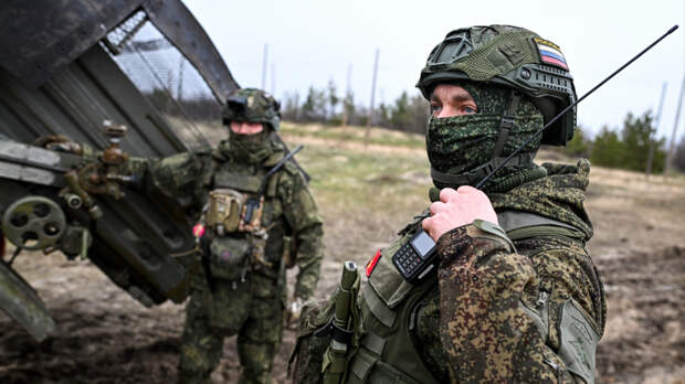 На Параде Победы показали работу российских военных в зоне СВО