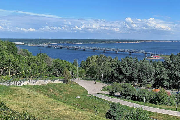 Весенний Ульяновск: город контрастов и бытовых проблем