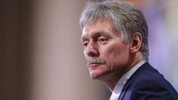 Песков прокомментировал указ Зеленского «о параде в Москве»