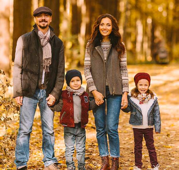 Мотиватор и модель, амбассадор счастливой жизни и супруга актера Дениса Никифорова Ирина Темрезова