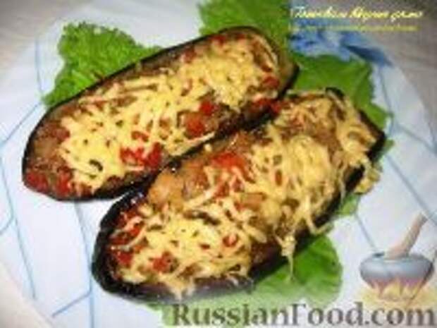 Фото к рецепту: Баклажанные лодочки с кускусом