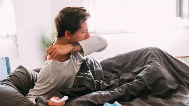 Доктор медицинских наук Руженцова сравнила симптомы «омикрона» и гриппа