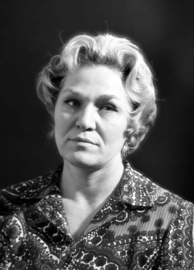 Римма Маркова.