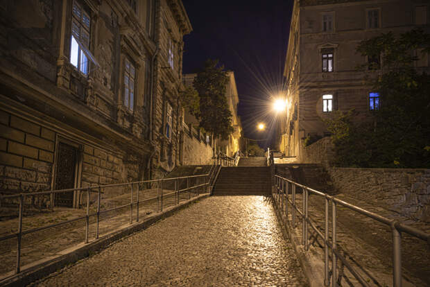 Pula. Old town at night by Alina Roe on 500px.com