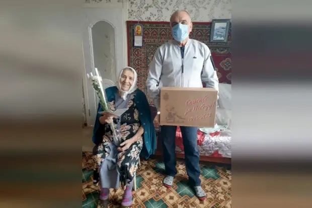 В Алексине ветеранам вручили подарочные наборы ко Дню Победы