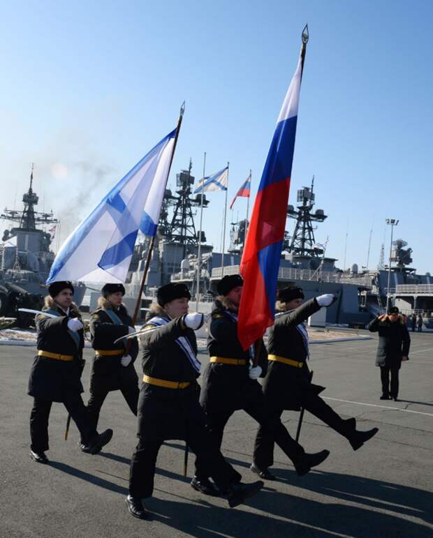 День россии владивосток. Тихоокеанский флот Владивосток. Тихоокеанский флот ВМФ России. Адмирал ТОФ Владивосток. ТОФ ВМФ РФ.