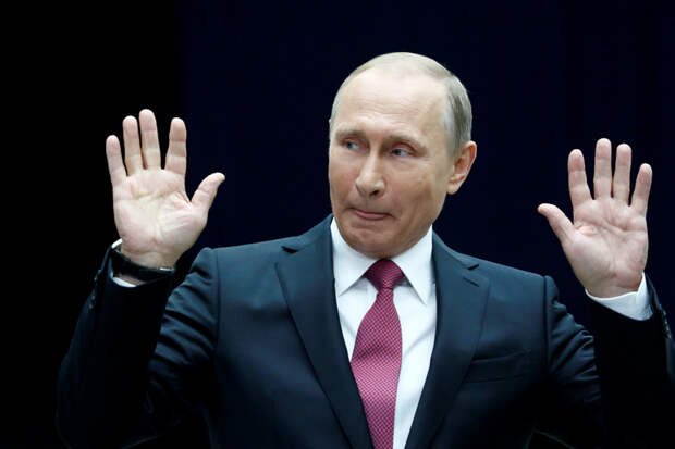 Hands-Up-Putin