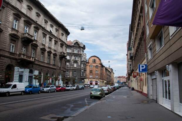 Безлюдная улица в Будапеште, Венгрия