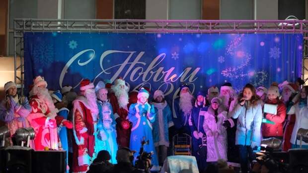 Танцы, игры, хороводы. Барнаульцам рассказали, куда сходить на каникулах