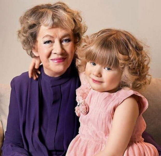 78-летняя Александра Назарова, сыгравшая бабушку в