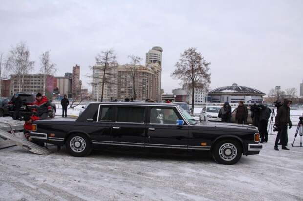 авто, лимузин, ельцин, екатеринбург, зил, ЗИЛ-41052