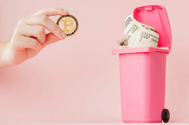 Наркодилер лишился миллиардов из-за уборщицы