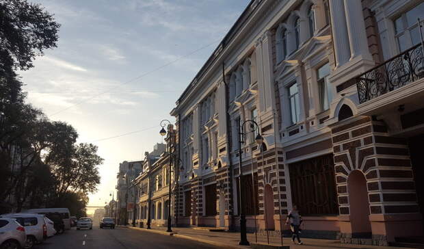 Картина дня в Приморье: прогноз на август, хоромы и пиленгас, который смог