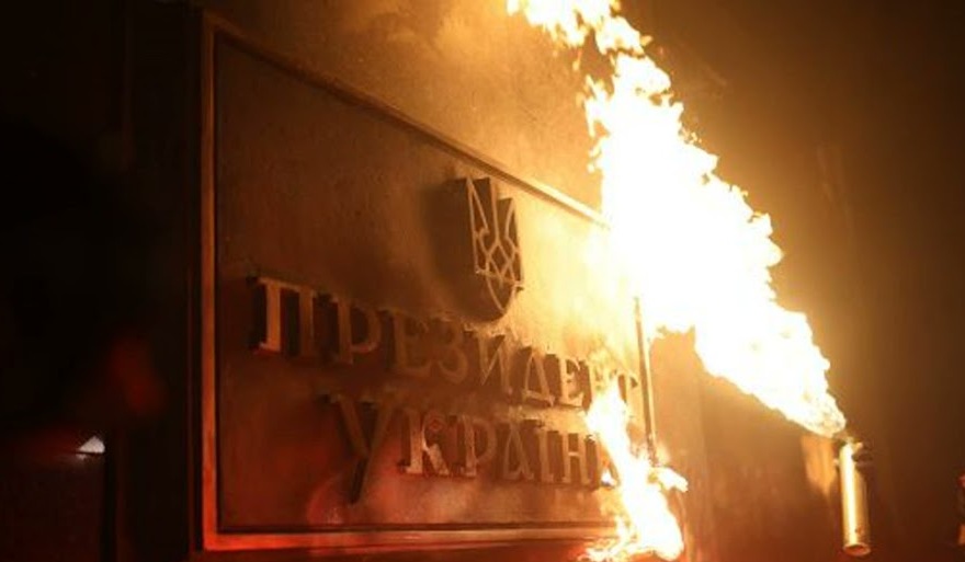 Уничтожающие украинского государство воры и беспредельщики должны понимать, что терпение вооружённого за полтора года...
