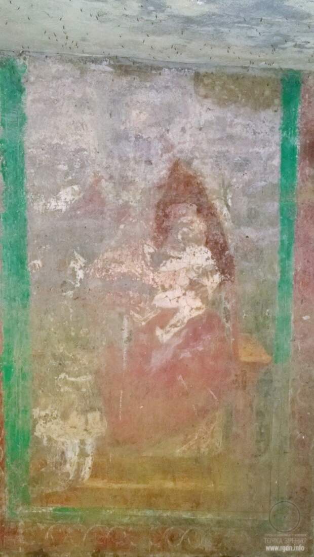 две фрески с изображением Марии
