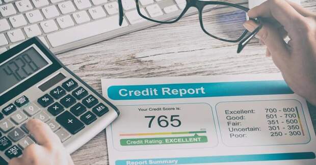 credit score with calculator.jpg