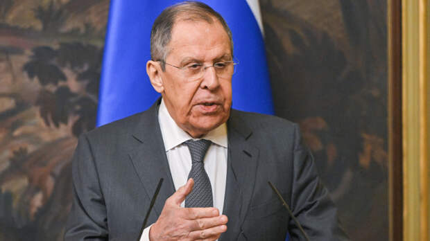 Лавров ответил на обвинения в воинственности России