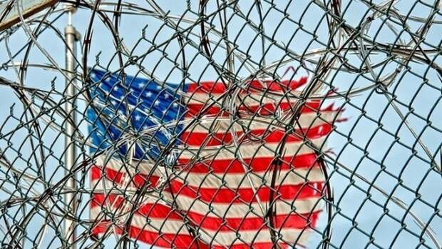 США ужесточают правила выдачи грин-карты