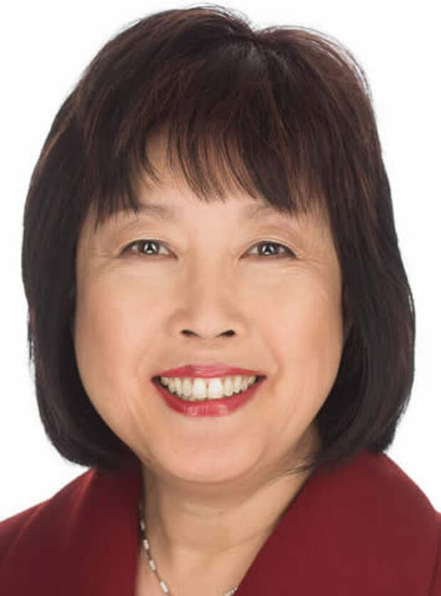 Helen Chin Lui