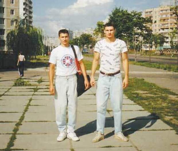 Снимки знаменитых людей в 90-е годы