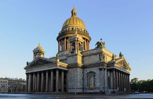 Как Исаакиевский собор хотели продать по частям, и как он повлиял на судьбу Романовых Как Исаакиевский собор хотели продать по частям, и как он повлиял на судьбу Романовых