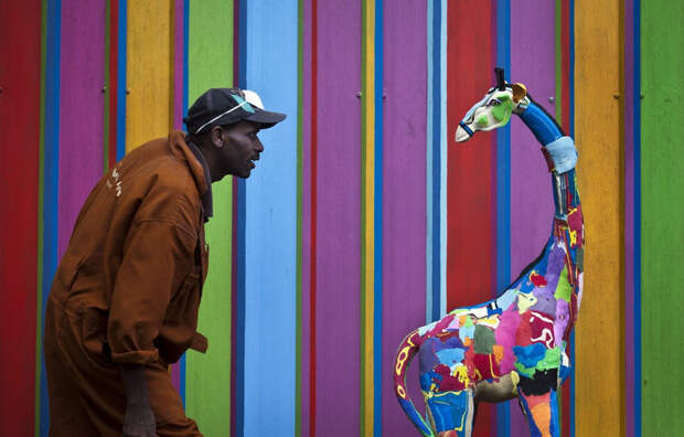 Удивительные африканские игрушки: вторая жизнь изношенных шлепанцев (Кения) 