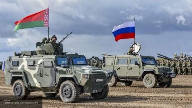 Жириновский утверждает, что до конца года Беларусь войдет в состав России 