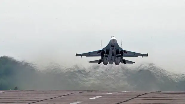 Су-27 поднимались для перехвата самолётов США над Чёрным морем