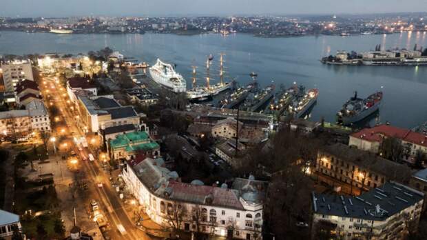 Морской пассажирский транспорт возобновил работу в Севастополе