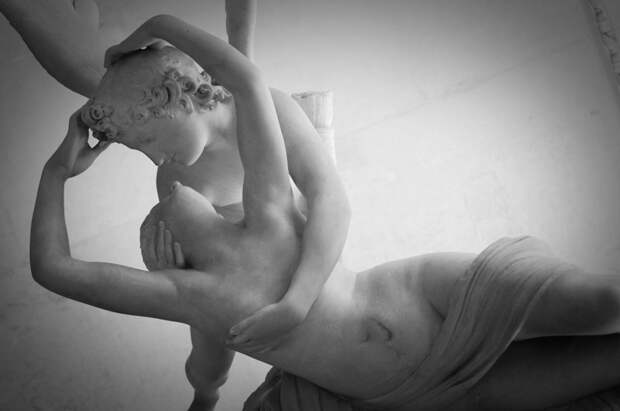 7) Работа Антонио Канова Мужское тело, Скульптуры, женские формы